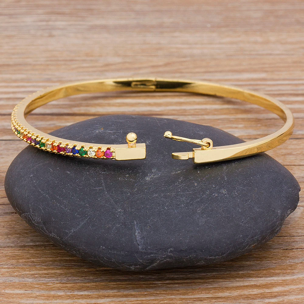 Design Charm Rainbow Bangle